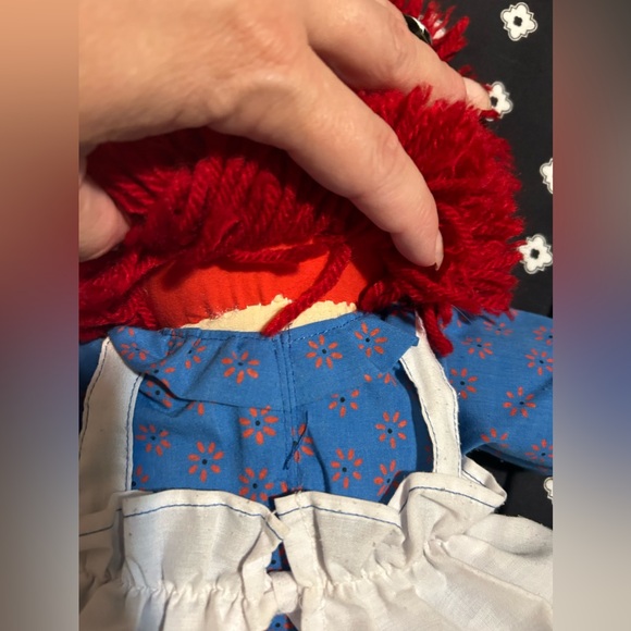 Raggedy Ann doll w/ call out - - Picture 9 of 9